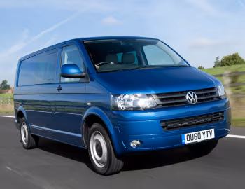 Volkswagen Transporter Combi [UK-spec] (T5) '2010–15