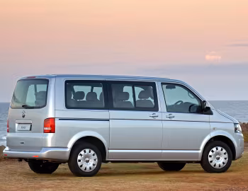 Volkswagen Transporter Kombi [South Africa] (T5) '2009–15
