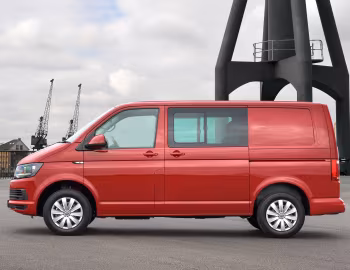 Volkswagen Transporter Kombi [UK-spec] (T6) '2015–19