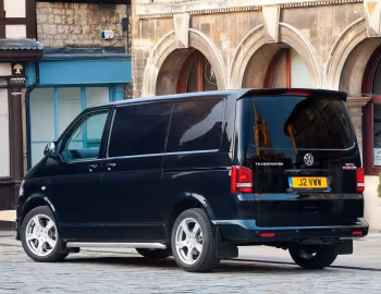 Volkswagen Transporter Sportline [UK-spec] (T5) '2011–15