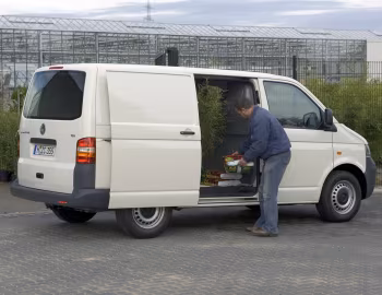 Volkswagen Transporter Van (T5) '2003–09
