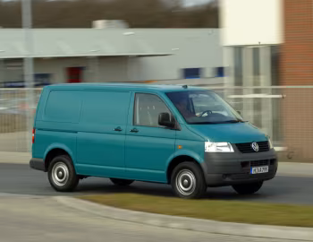 Volkswagen Transporter Van (T5) '2003–09