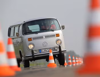 1978 Volkswagen Typ 2 Achtsitzer L "Silberfisch" (T2) '1978–79