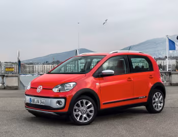 Volkswagen cross up! [Worldwide] '2013–16