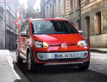 Volkswagen cross up! [Worldwide] '2013–16