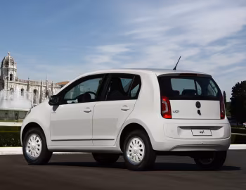 Volkswagen white up! 5-door [Brazil] '2014–17