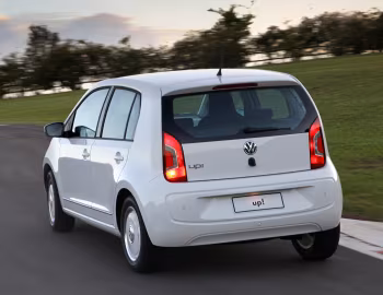 Volkswagen white up! 5-door [Brazil] '2014–17