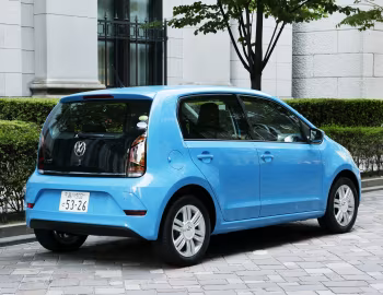 Volkswagen up! 5-door [Japan] '2017–20