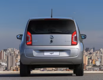 Volkswagen high up! 5-door [Brazil] '2014–17