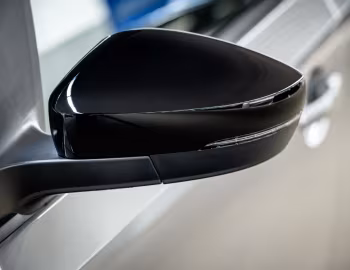 Volkswagen up! R-Line [Worldwide] '2018–20