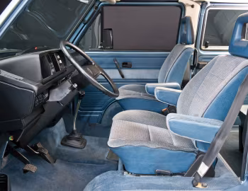 Interior 1986 Volkswagen Vanagon GL Syncro [North America] (#WV2YB0256GG023145)