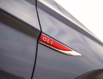 Volkswagen Vento GLI [Argentina] '2023–24