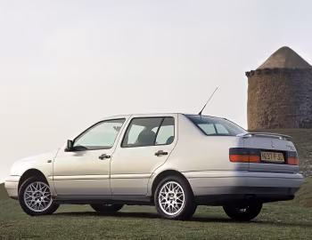 Volkswagen Vento VR6 [UK-spec] (Typ 1H2) '1995–98