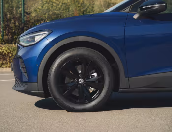 Volkswagen ID.4 "Black Edition" [UK-spec] '2025–pr.