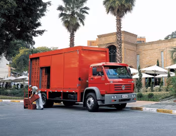 Volkswagen Worker 15-180 '2006–11
