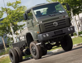 Volkswagen Worker 15-210 4×4 Militar '2015