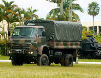 Volkswagen Worker 15-210 Military Truck '2007–11