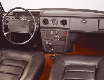 Panneau avant 1972 Volvo 144 Grand Luxe '1971–72