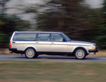 Volvo 240 GLT Estate [UK-spec] (P245) '1988–89