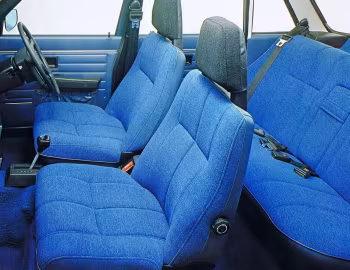 Intérieur 1975–77 Volvo 244 DL [Japan] (P244)