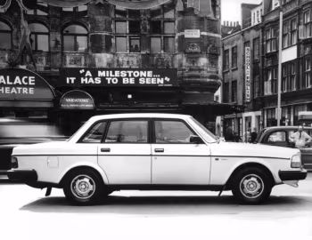 1981–82 Volvo 244 GL [Worldwide] (P244) '1980–82