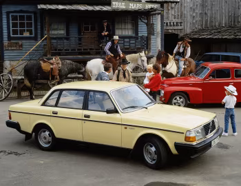 1981–82 Volvo 244 GL [Worldwide] (P244) '1980–82
