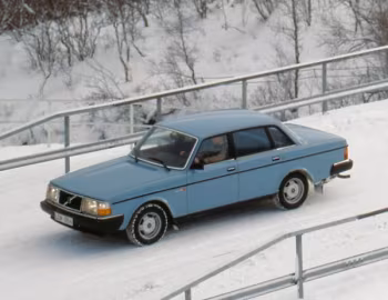 1981–82 Volvo 244 GL [Worldwide] (P244) '1980–82