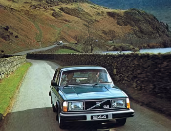 1980 Volvo 244 GLE [Japan] (P244)