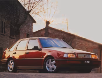 Volvo 440 [Worldwide] '1993–96