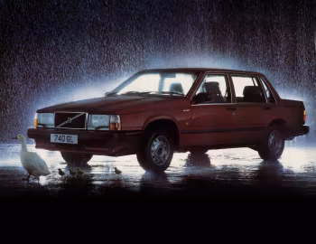 Volvo 740 GL [UK-spec] '10.1984–89