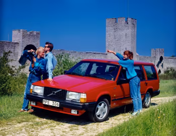 Volvo 740 Turbo Kombi [Worldwide] '1985–90