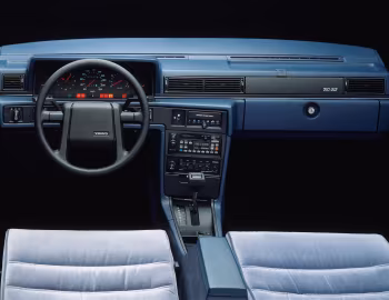 Panneau avant Volvo 760 GLE '09.1982–83