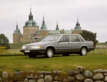 1988–90 Volvo 760 GLE [North America]