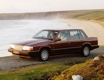Volvo 760 GLE [UK-spec] '10.1987–09.1990