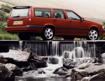 Volvo 850 Kombi [UK-spec] '1992–96