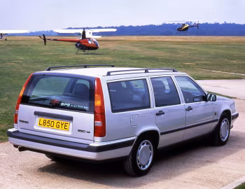 Volvo 850 Kombi [UK-spec] '1992–96