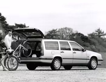 Volvo 850 Kombi [UK-spec] '1992–96