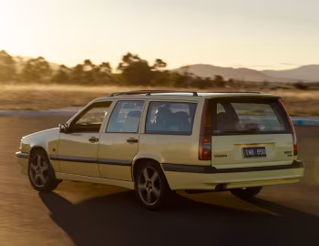 Volvo 850 T5 R Wagon [Australia] '1995–96