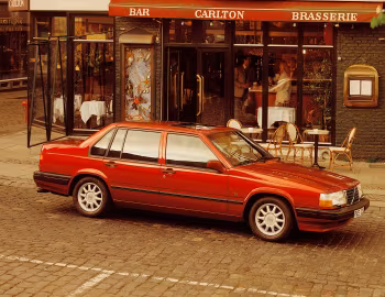 Volvo 940 [Worldwide] '09.1990–02.1998