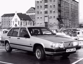 Volvo 940 [UK-spec] '1990–98
