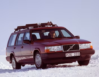 Volvo 940 Kombi [Worldwide] '05.1991–02.1998