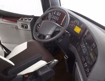 Panneau avant Volvo 9900 '2007–13