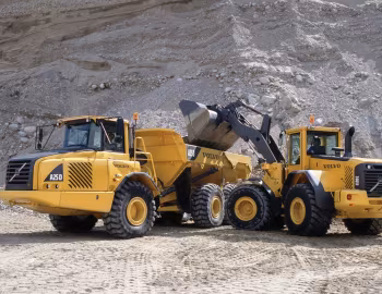 Volvo A25D 6×6, Volvo L120E