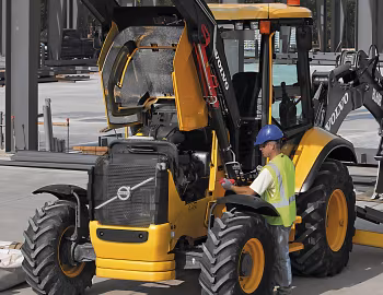Volvo BL60B Cab '2011–16