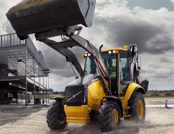 Volvo BL70B '2011–16