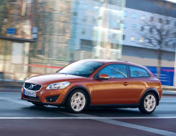 Volvo C30 2.0D [UK-spec] '2010–13