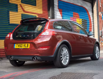 Volvo C30 D4 [UK-spec] '2010–13