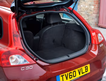 Coffre Volvo C30 D4 [UK-spec] '2010–13