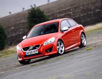 Volvo C30 D2 R-Design [UK-spec] '2009–13