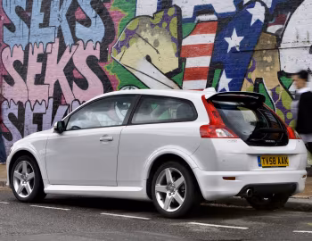 Volvo C30 R-Design DRIVe Efficiency [UK-spec] '2008–09